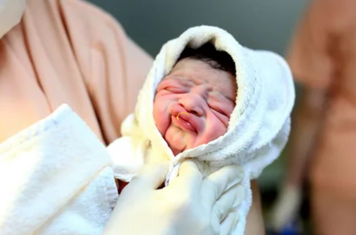 How do you congratulate someone on a new baby?